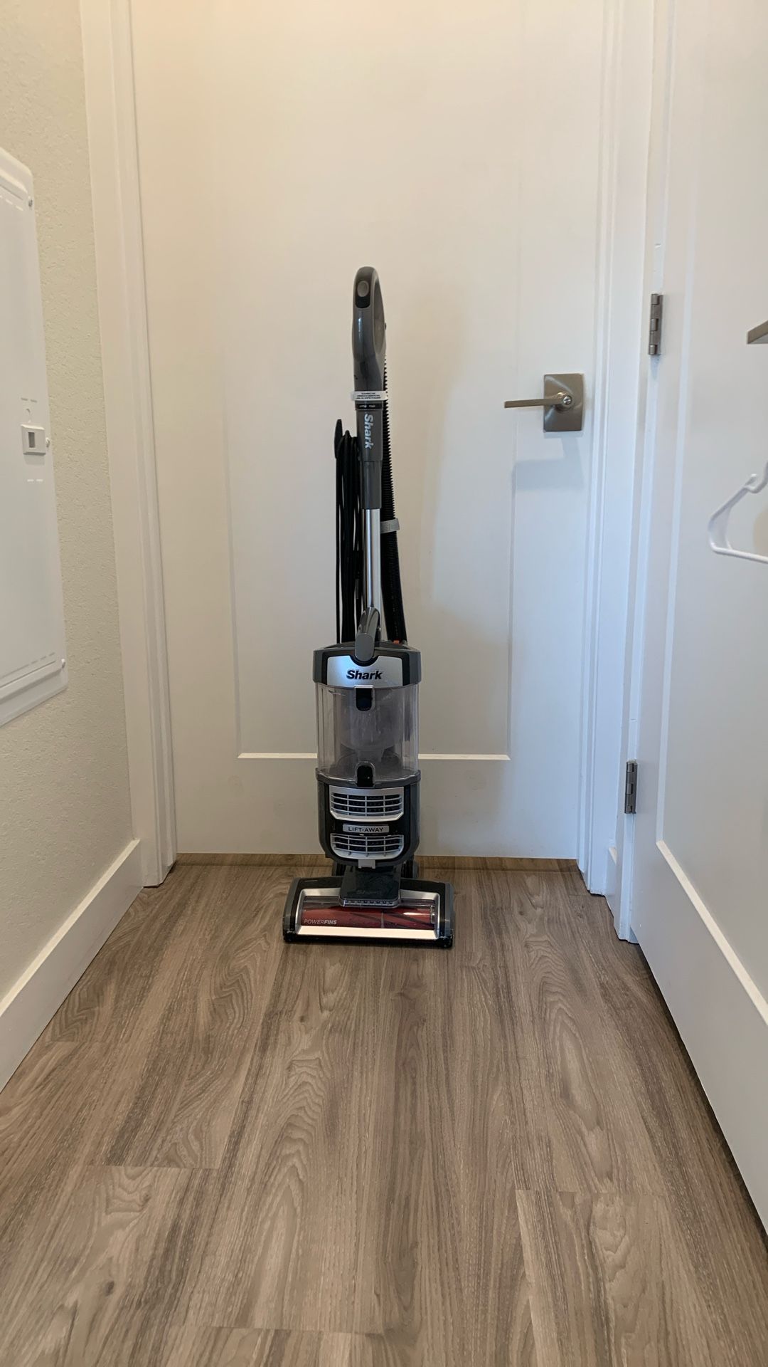 Shark Navigator Upright Vacuum Cleaner