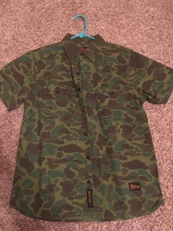 SSUR CAMO BUTTON UP SHIRT SIZE LARGE