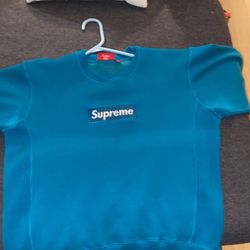 Supreme Sweater