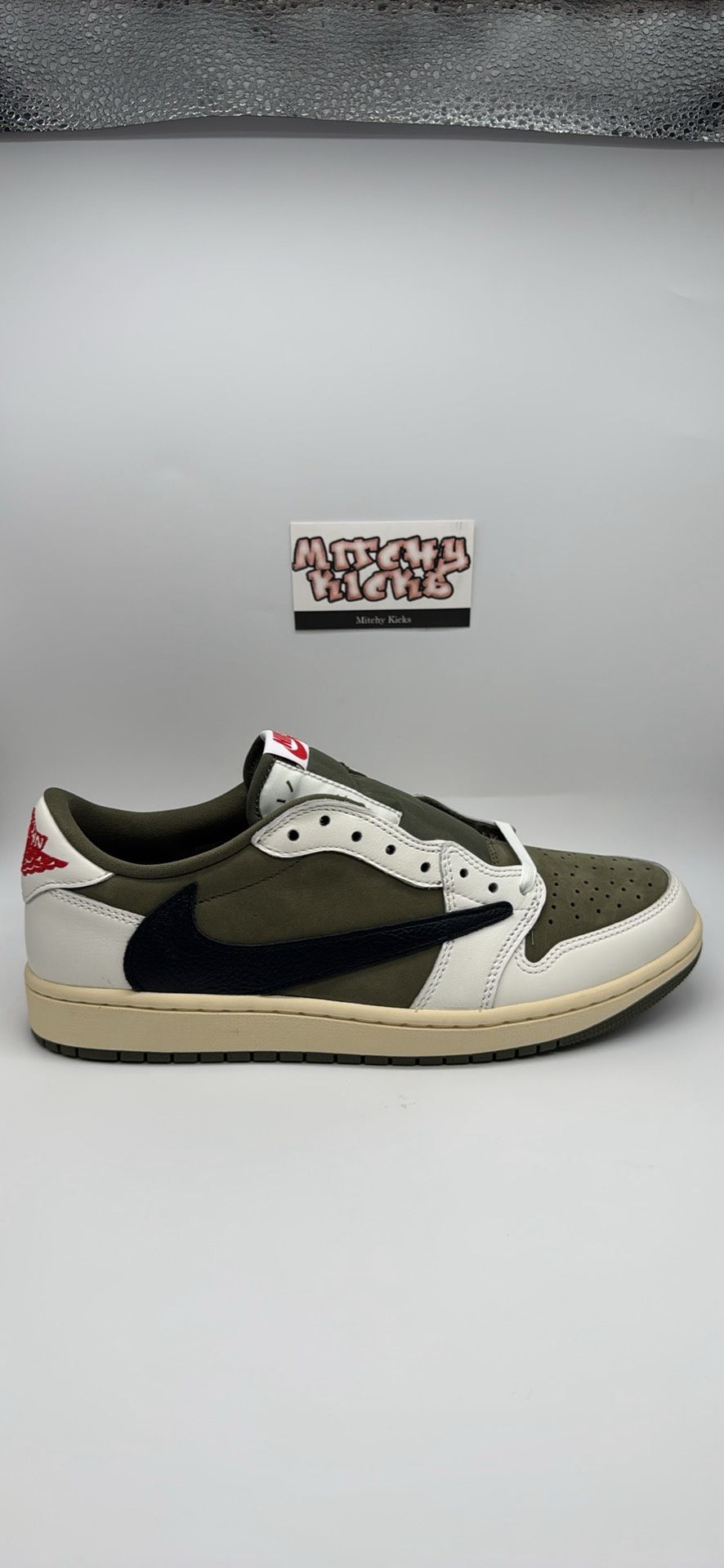 Jordan 1 Retro Low OG SP Travis Scott Medium Olive Sz. 9.5