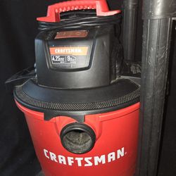 Craftsman 9 Gallon 4.25 Horsepower Wet Dry Vac