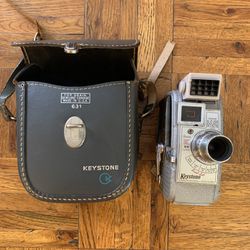 Keystone 8mm Model K-25 Capri Movie Camera Vintage-with leather case