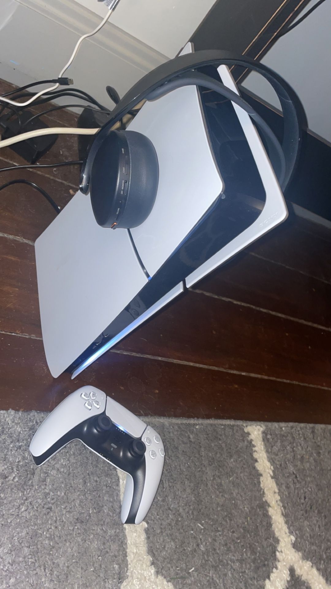 PS5 Slim W/ PS Pulse Headset