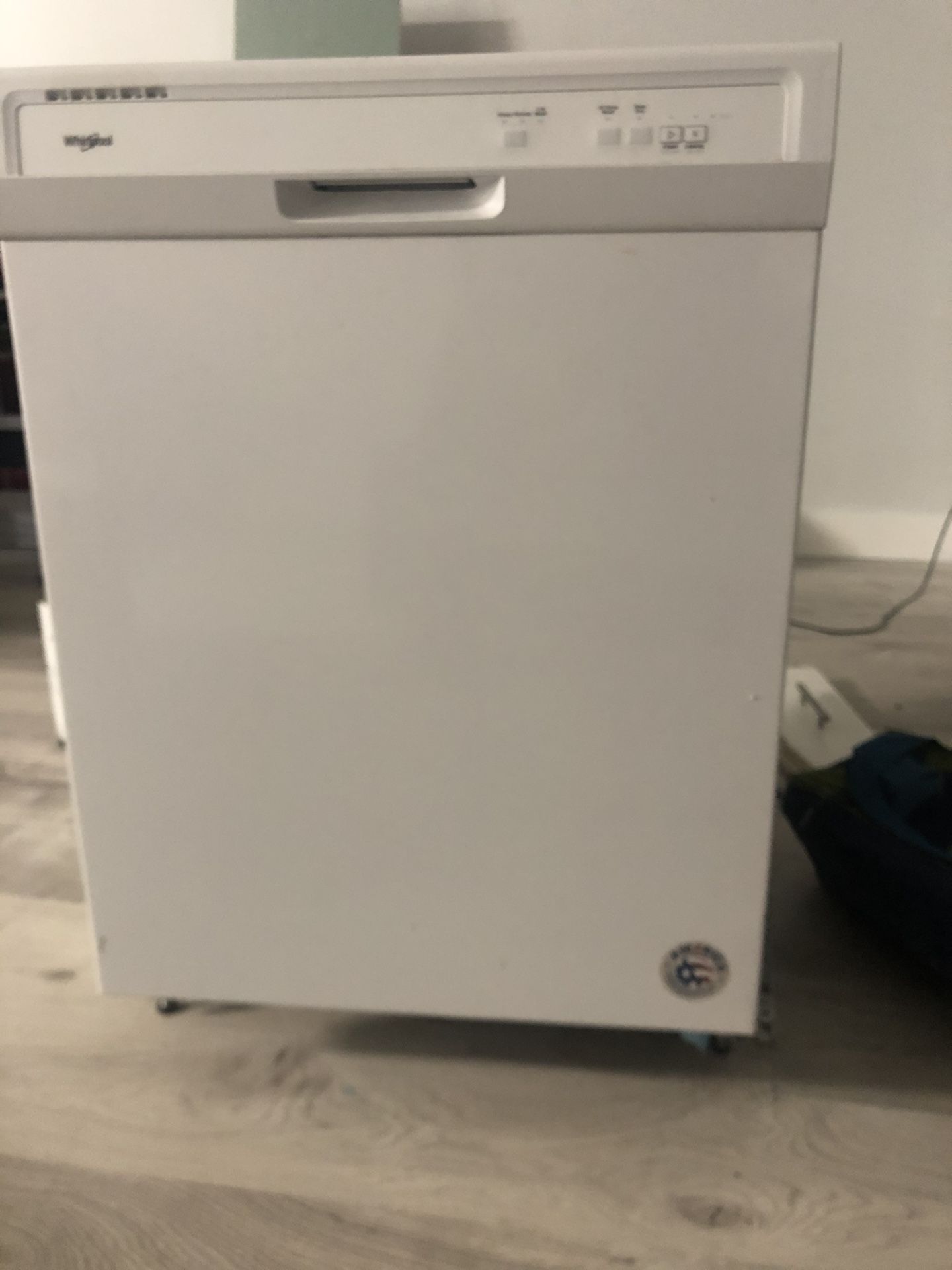 Whirlpool Dishwasher