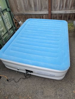Air queen mattress