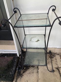 3  LEVEL  PLANT STAND