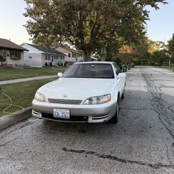 1996 Lexus ES 300