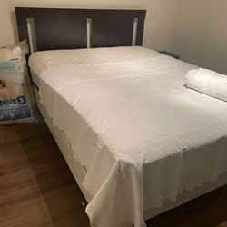 Bed with mattress