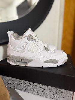 Jordan 4 Retro