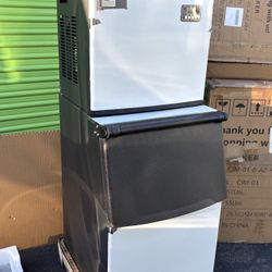 New Commercial Ice Maker