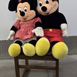 Large Mickey & Minnie Like New Stuffed Animals