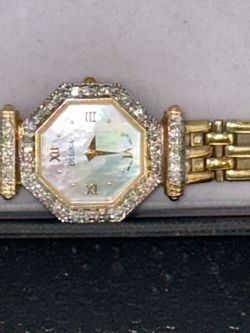 Solid 14k gold vintage bulova lady’s watch