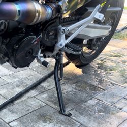 Husqvarna 701 Supermoto 