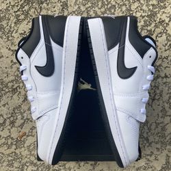 Brand new Air Jordan one low. GS