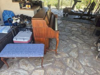 Free piano