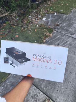 Cigar Oasis Magna 3.0 humidifier