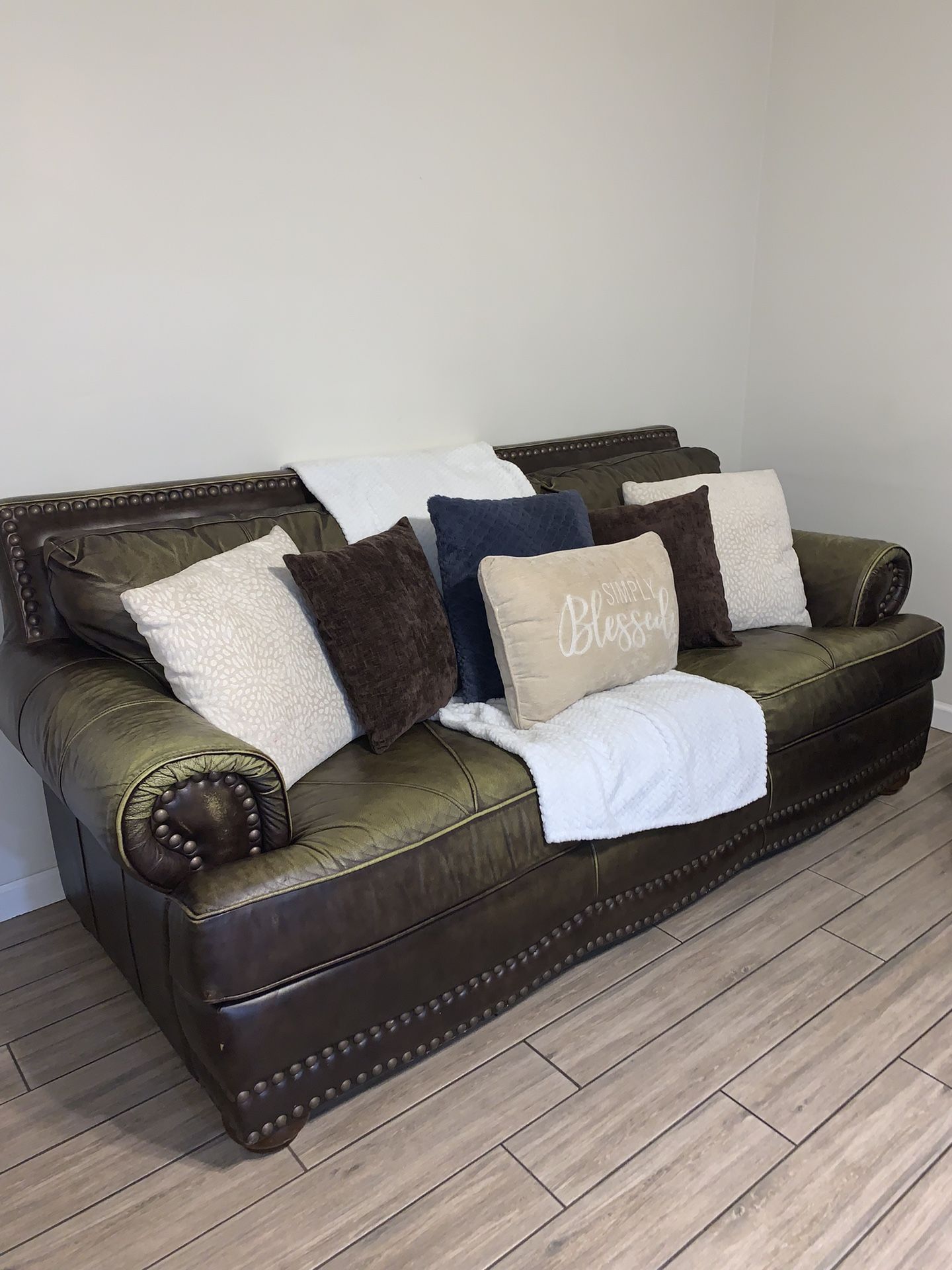 Couches for Sale in Phoenix, AZ OfferUp