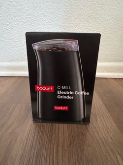 Coffee grinder and machine bundle