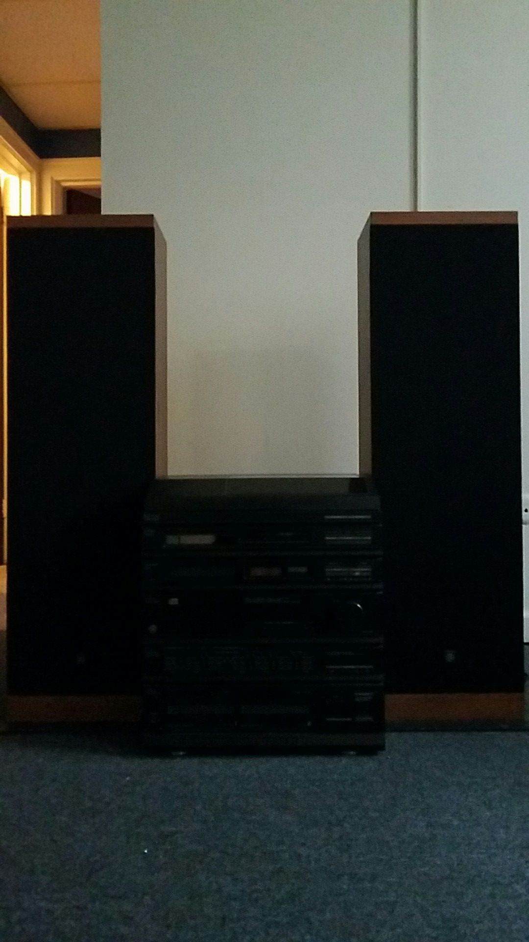 1991 Integrated Stereo System