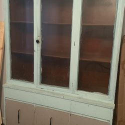Antique Hutch. 