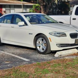 2011 BMW 528i