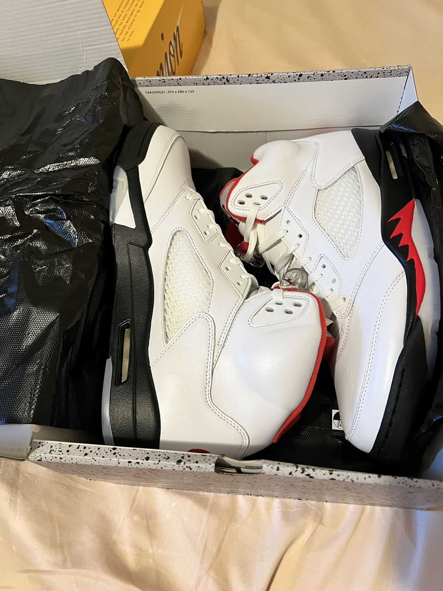 Air Jordan 5 Retro