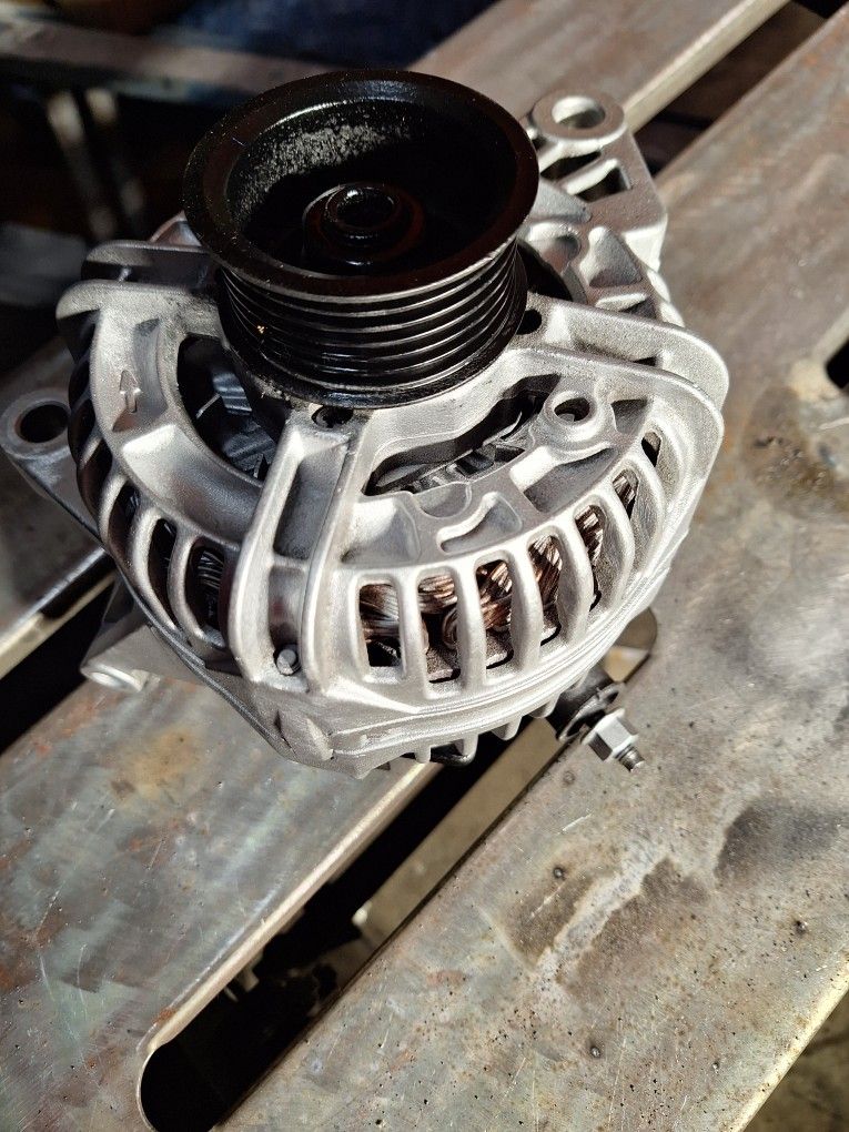 Used Alternator For Dodge Ram 4.7 Liter