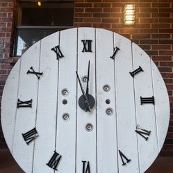 Wooden Spool Battery Operated Clock