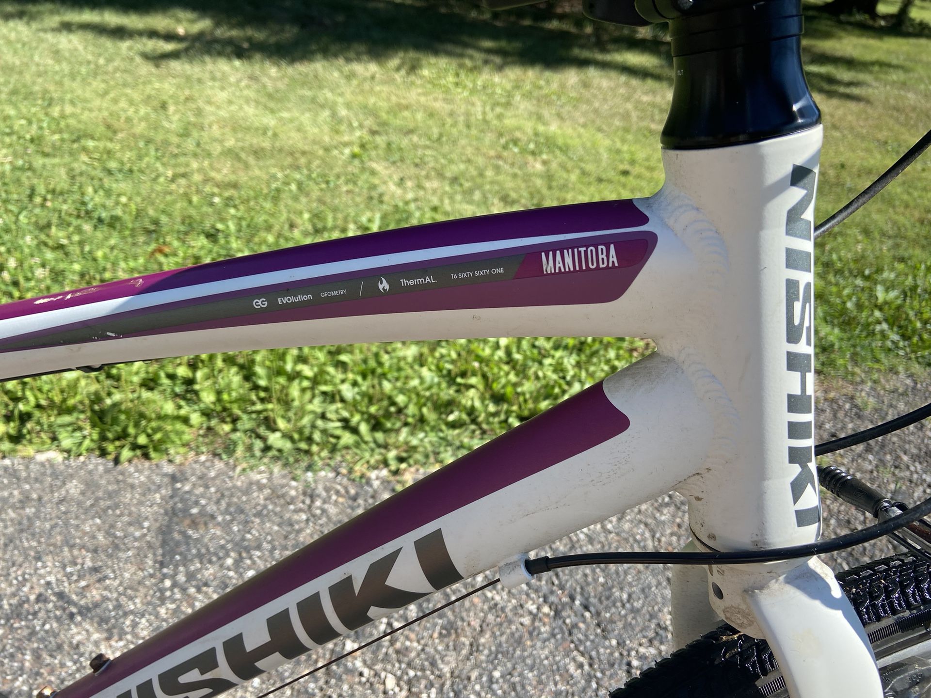 Nishiki Manitoba Women s Hybrid Bike for Sale in Heath OH OfferUp