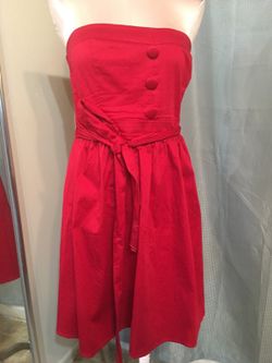 Cute red dress strapless size XL