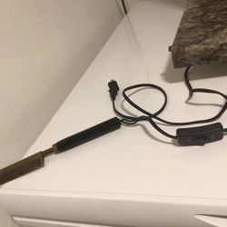 Electric Hot Comb With On And Off Switch