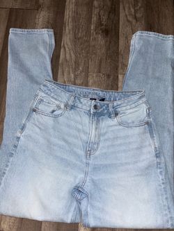 American eagle mom jeans