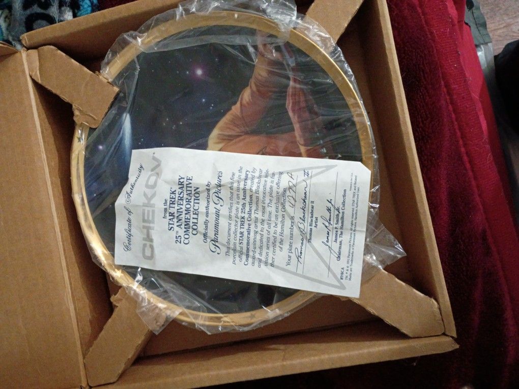 Star Trek 25th Anniversary Plate,Chekov 