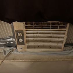 Used Air Conditioner ( CAN COOL WHOLE HOUSE )