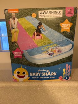 Baby shark triple lane water slide