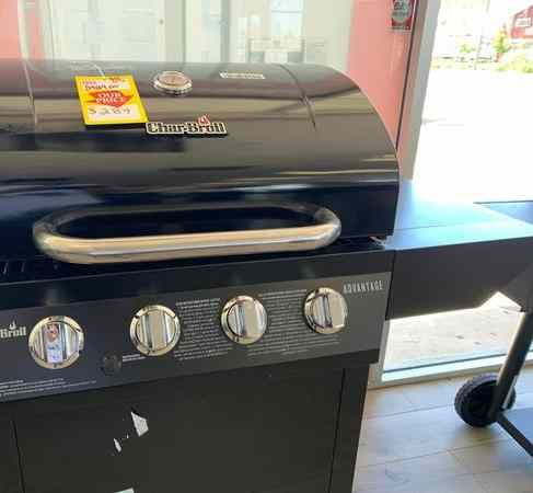 Brand New Char-Broil Black BBQ Grill w/warranty! QFN