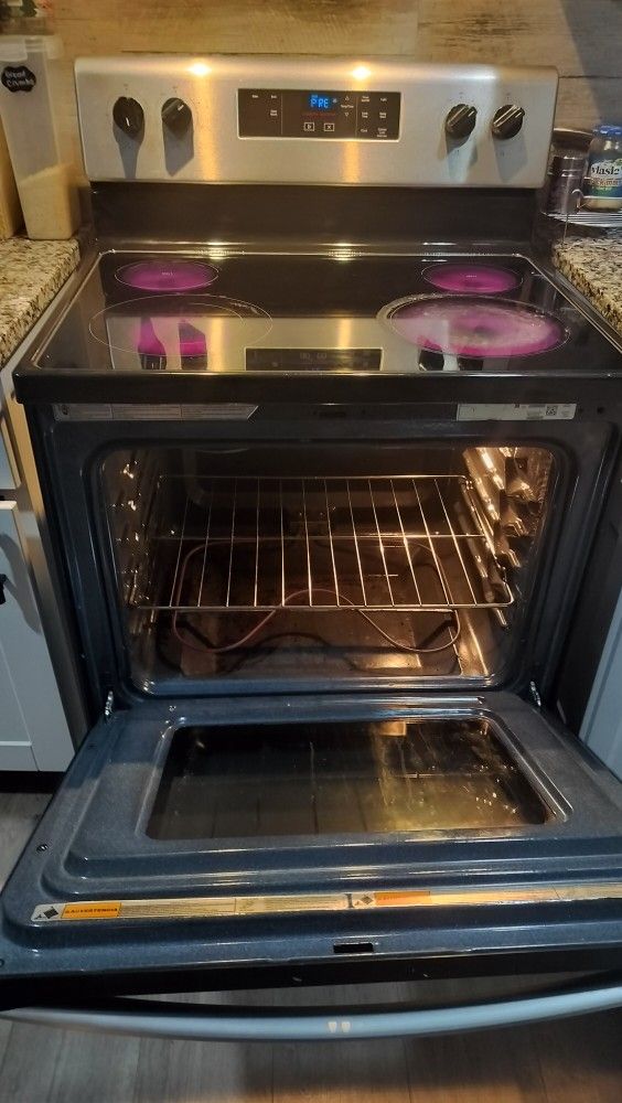 Electric Whirlpool Stove