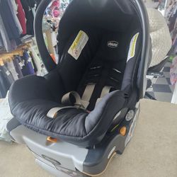 Chicco Infant Car Seat 