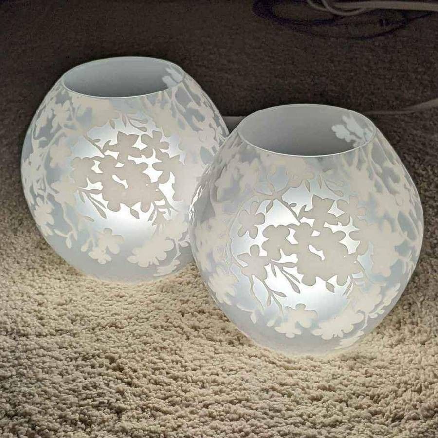 Pair of Ikea KNUBBIG round globe sphere 7" table desk lamps white cherry blossom frosting design