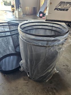 Black Metal Mesh Waste Baskets Set 5 gallon