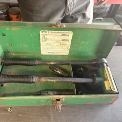 Greenlee Ratcheting Knockout Punch Set No. 1804