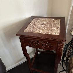 Accent End Table 