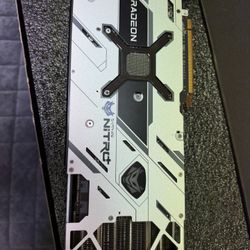 Sapphire Nitro 6800xt 16gb RGB and Ryzen 7 7700x