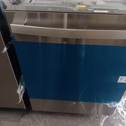 DISHWASHER  GE OPEN BOX 