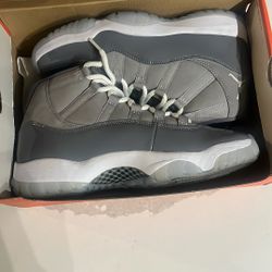 Cool Grey 11