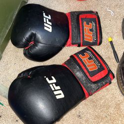 UFC Training Fighter Gloves US Mens Large