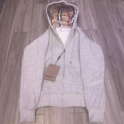 Burberry Zip-Up Hoodie (Small)