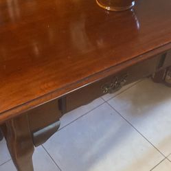 Table Antique 