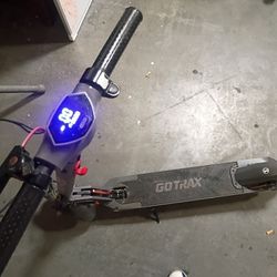 GoTrax - XR ADVANCE Lightweight Electric Scooter w/14mi Max Operating Range & 15.5mph Max Spe