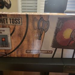 Hatchet Toss Indoor and Outdoor Game